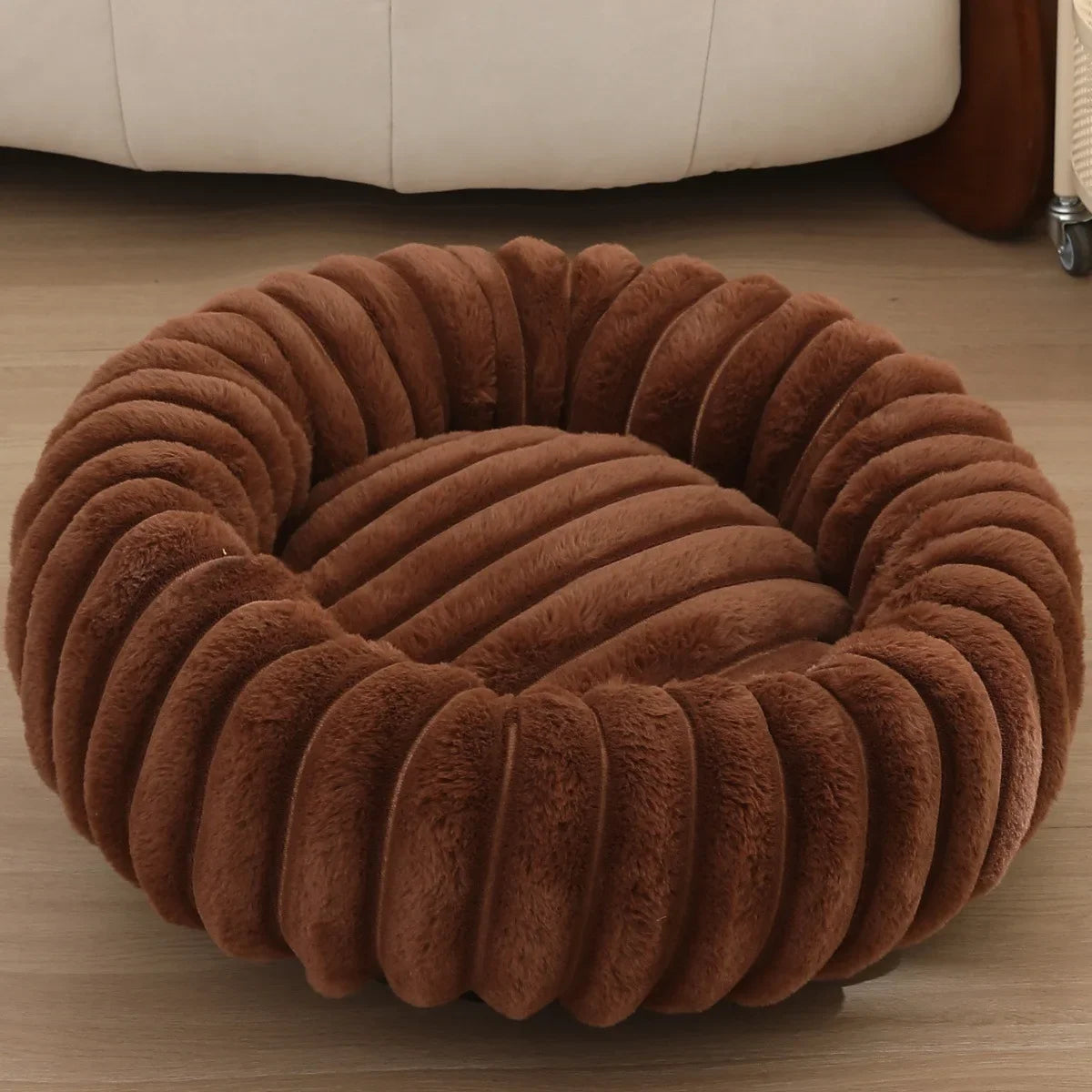Warm Round Pet Bed for Medium Dogs & Cats – Fluffy Plush Sleeping Nest