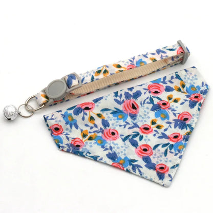 Daisy Breakaway Pet Collar – Soft Bandana Scarf for Cats, Kittens & Small Dogs