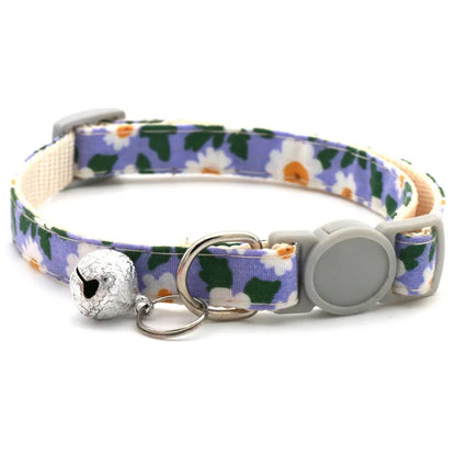 Daisy Breakaway Pet Collar – Soft Bandana Scarf for Cats, Kittens & Small Dogs