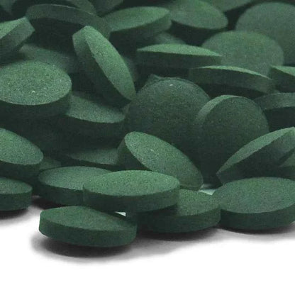 100pcs High Purity Spirulina Tablets Spiral Seaweed Enrichment Favorite Pets Food Fish Crystal Red Shrimp Fish Food Aquarium