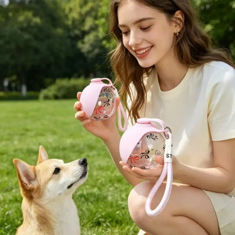 Portable Pet Water Dispenser – Dog Walking Bottle with Foldable Silicone Bowl