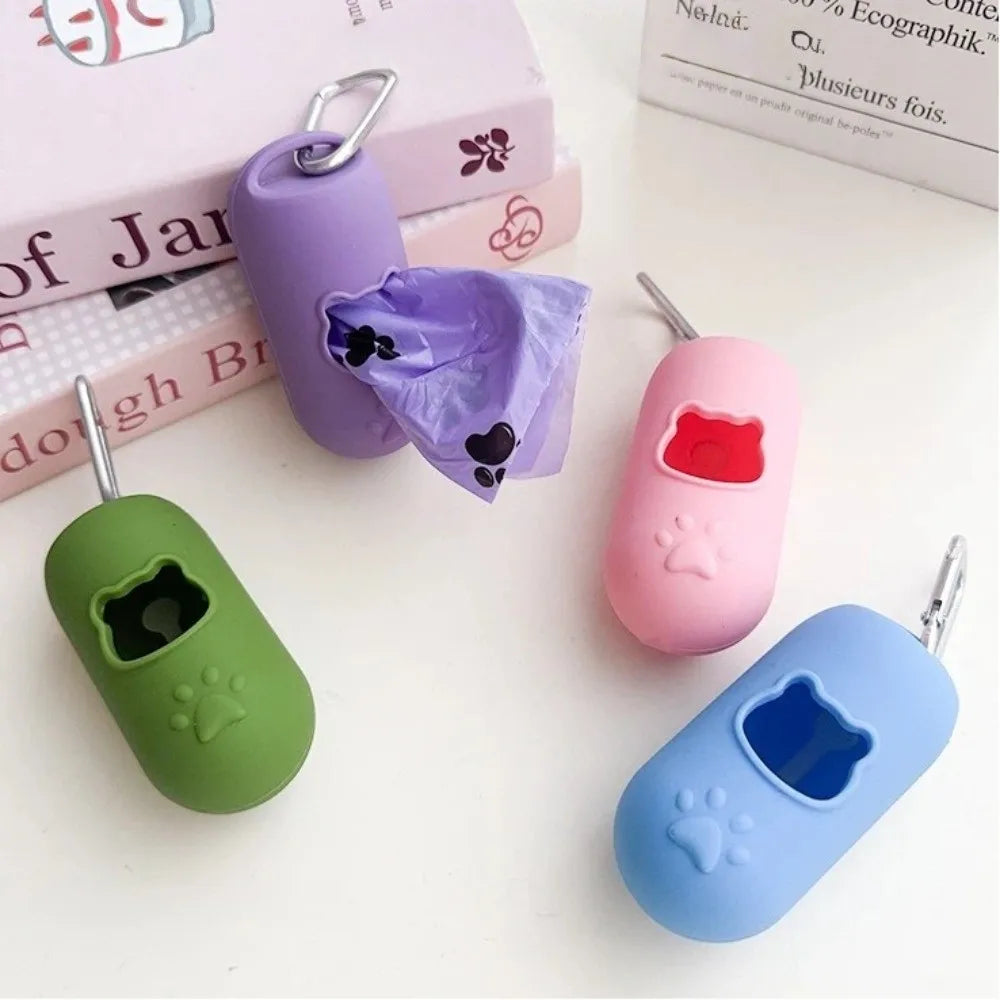 Portable Pet Waste Bag Holder – Silicone Dog Garbage Bag Dispenser with Clip