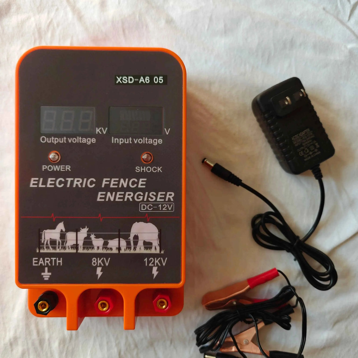 5-10KM Electric Fence Energizer 2.5 Joule With LCD Display 12V Energizer Controller for Farm Livestock Cows Cattle Horse